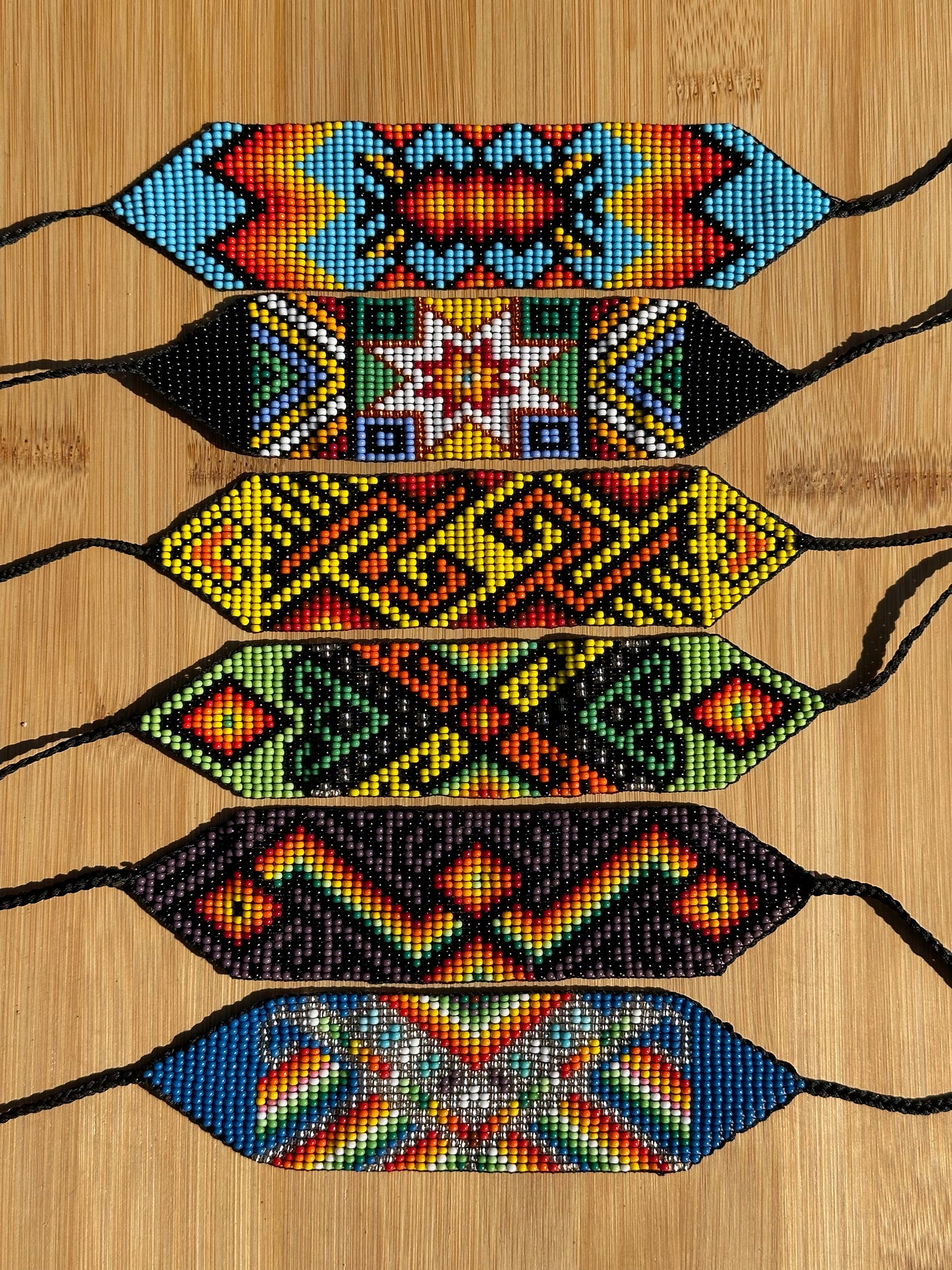 Pulseras Ceremoniales Colombianas de 1.5"