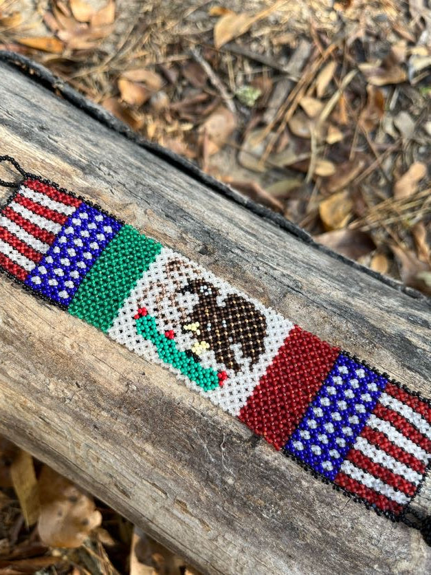 Pulseras Huicholes