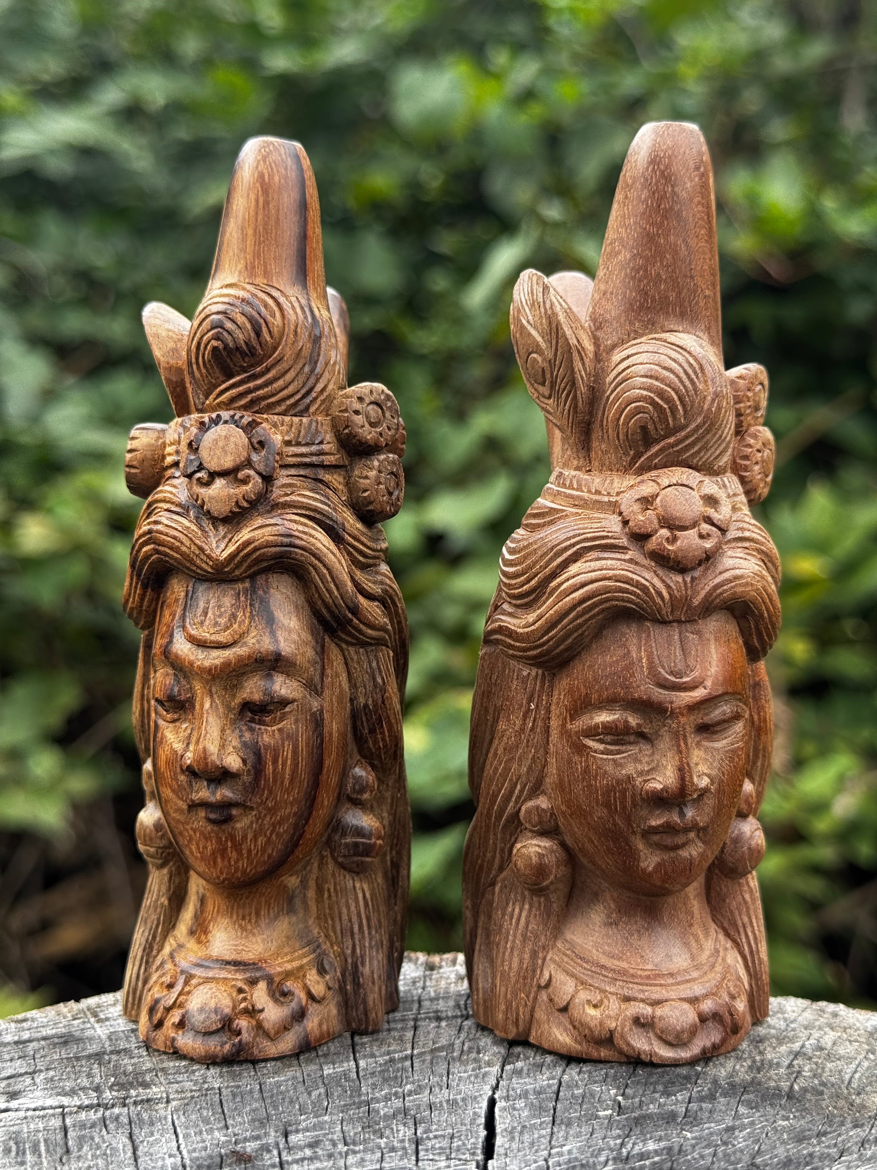 Krishna Hindu Deity Kuripe self applicator