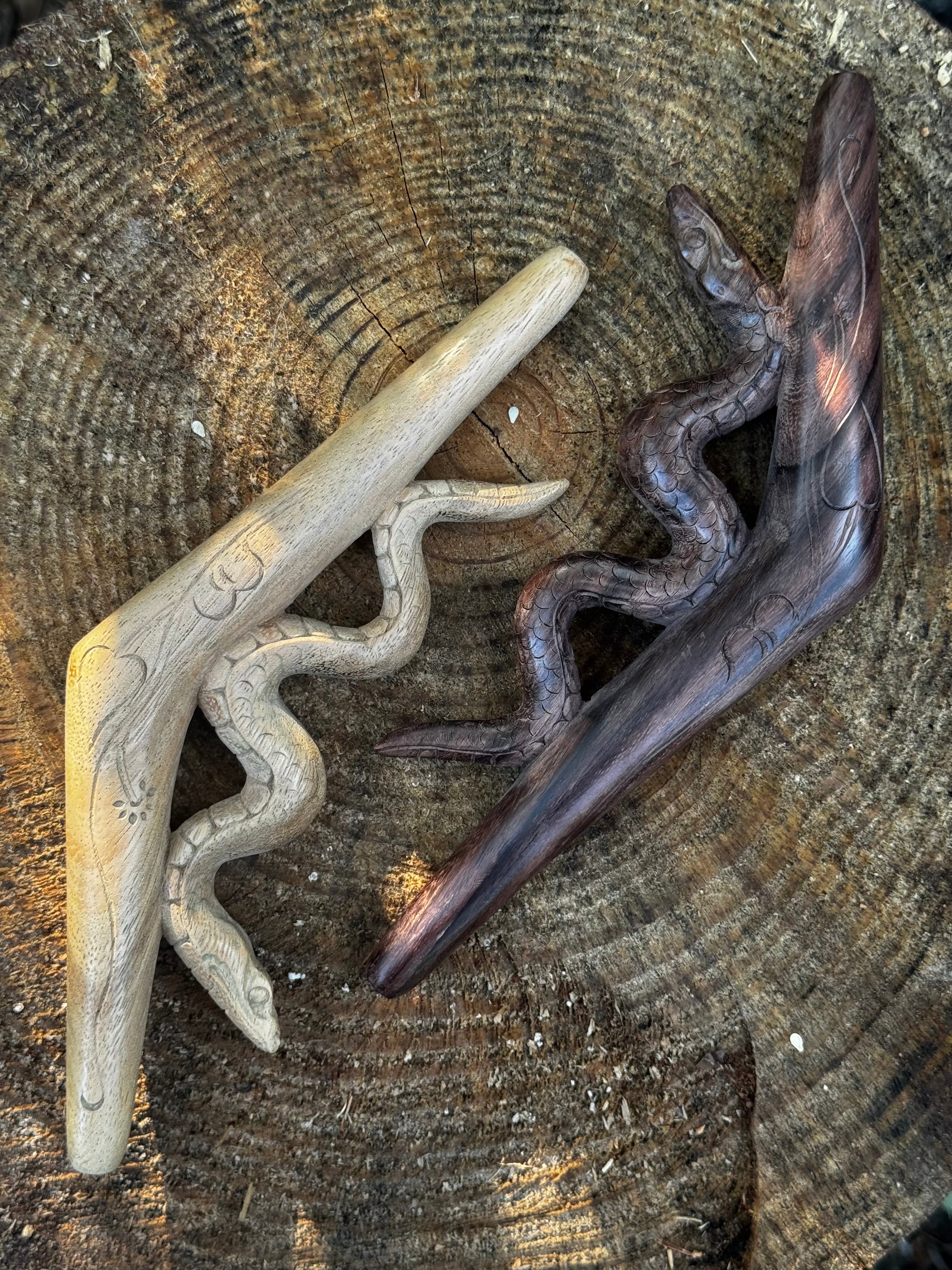 Serpent of life Tepi