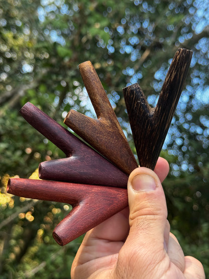 Katukina Kuripe self-applicator