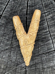 Vine Wrapped Kuripe