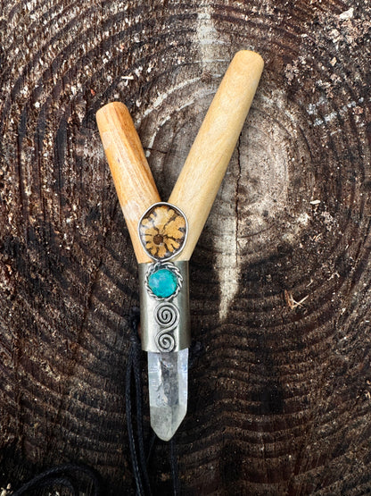 Shipibo Kuripe necklace w/ Metal, Aya & Quartz